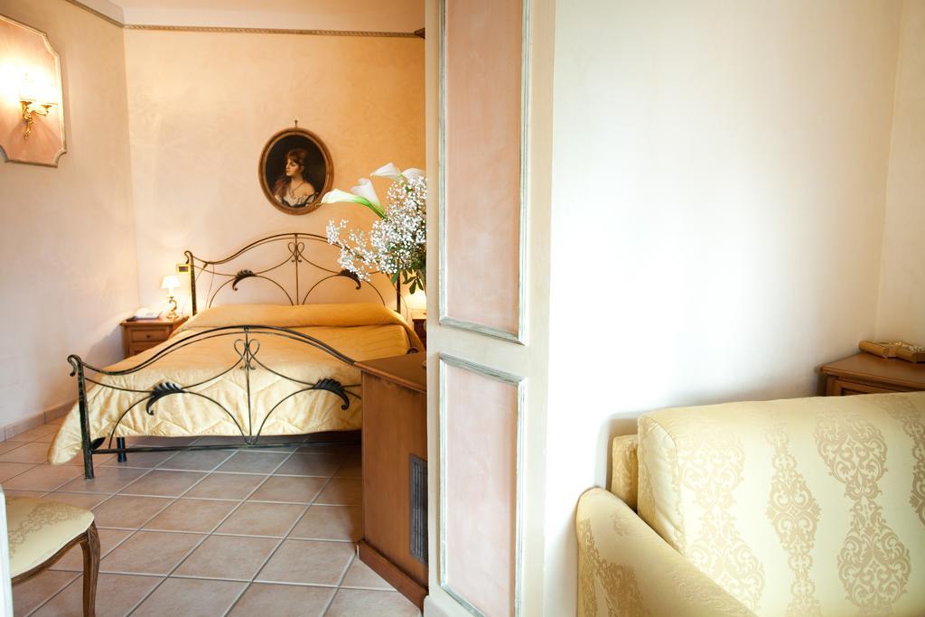 Hotel Villa Torre Antica 아테나루카나 객실 사진