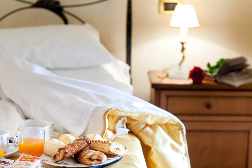 Hotel Villa Torre Antica 아테나루카나 외부 사진