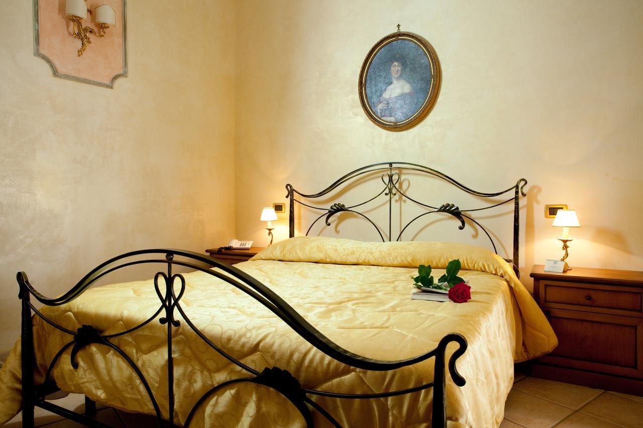 Hotel Villa Torre Antica 아테나루카나 외부 사진